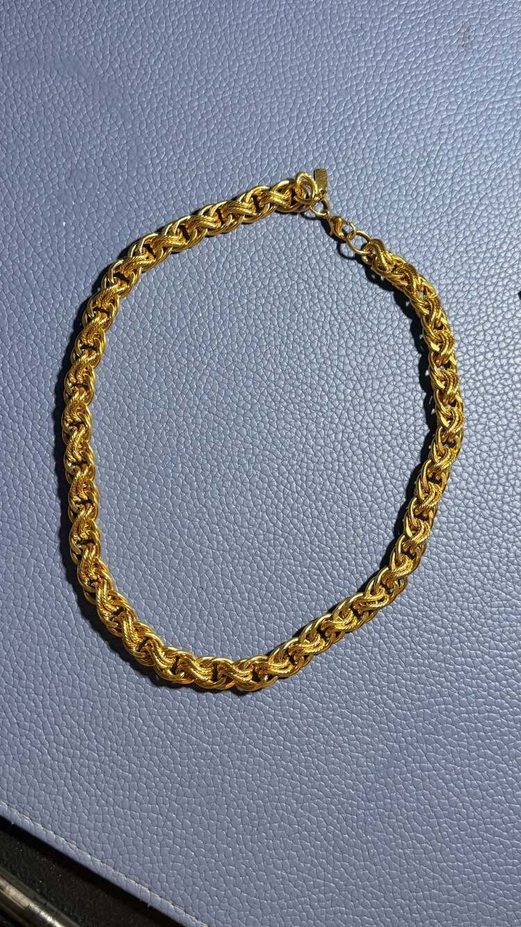 Vintage LR Gold Tone Textured Rope Chain Necklace